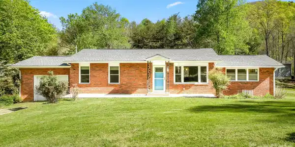 154 Cactus Lane