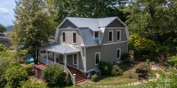 31 Jefferson Drive