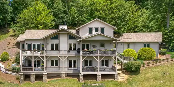 37 Enclave Drive