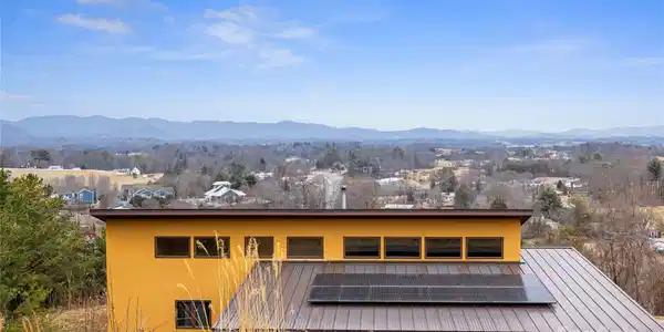 51 Climbing Aster Way