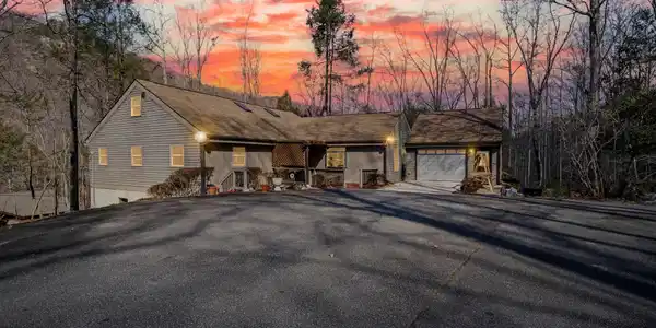 111 Buckeye Road