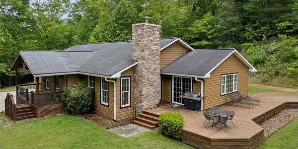 609 N Fork Road