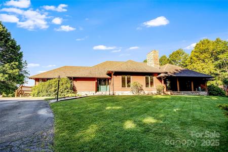 1087 Brigadoon Drive