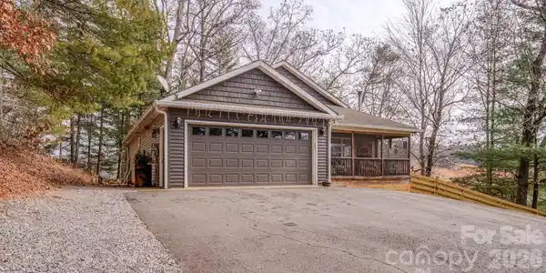 242 Meadow Lane