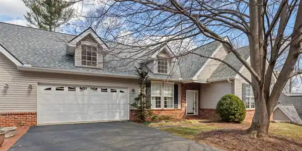 109 Poppy Lane
