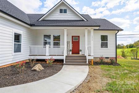 1216 Alexander Road