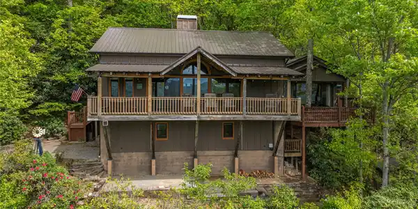 236 Dove Drive