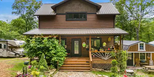 43 Dillingham Estates Trail