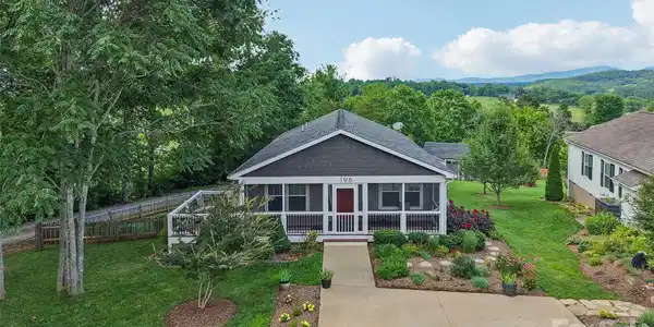 196 Tipton Hill Road