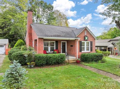 118 Maple Street