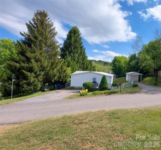 46 Larkspur Lane
