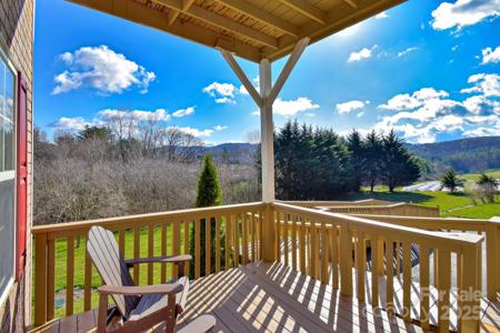 308 Lakeview Drive