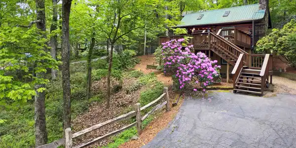 615 Sweetwater Ridge