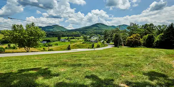 529 Old Newfound Road