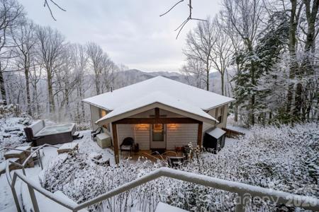 114 Deerwood Trail