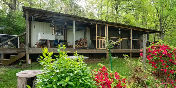 25 Coal Creek Lane