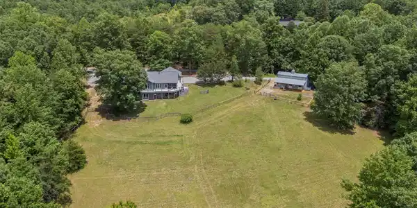 441 Lower Ridgeview Road