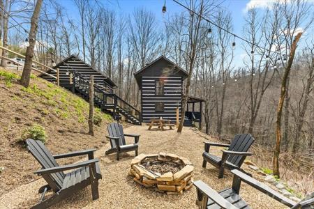 1444 Rich Mountain Road