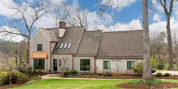 210 Wildflower Road