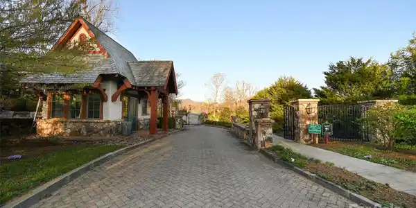64 French Willow Drive
