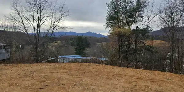 133 Windy Hill Lane