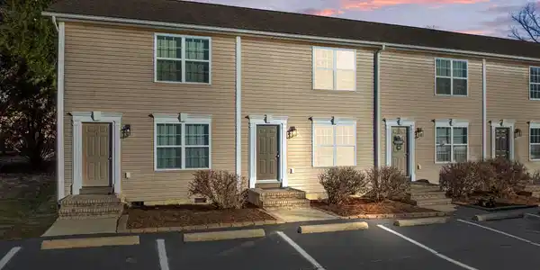 2 Meadow Glen Drive