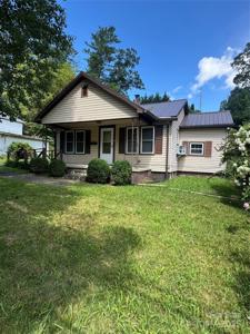 652 Cranberry Street