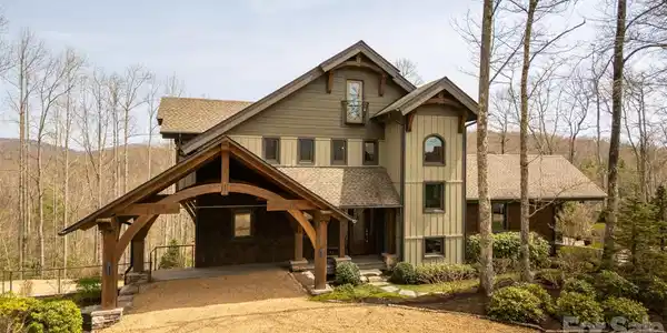 1220 Sweetgrass Drive