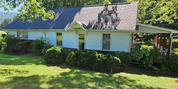 5086 Burkemont Road
