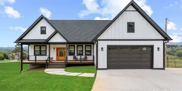 5 Agape Acres Drive