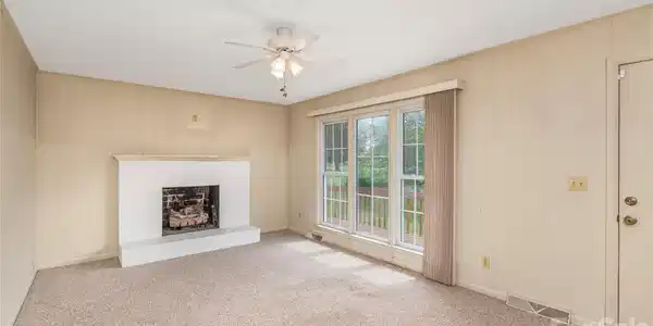 Image 4 Image 4