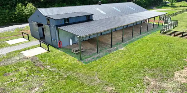 2941 Roby Martin Road