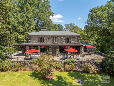 222 Stonehedge Lane