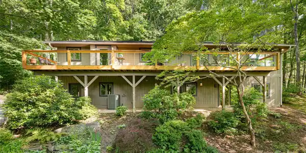 12 Beech Tree Lane