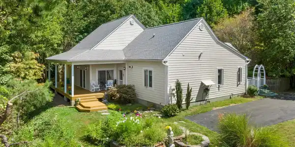 80 Ivy Cove Road