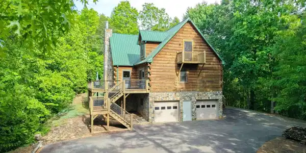 3815 Bat Cave Road