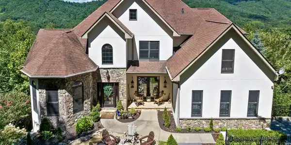 61 Mcintyre Drive