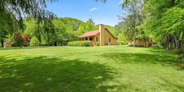 300 Bugle Boy Drive