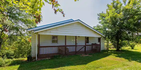 93 Eller Ford Road