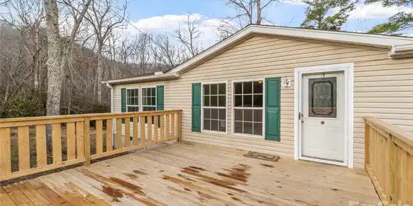 238 Cherry Hollow