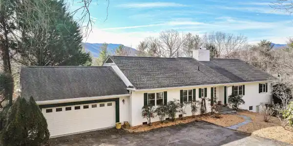 34 Merrimac Circle