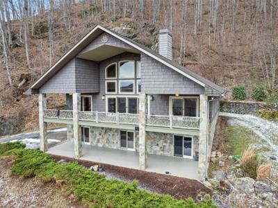579 Bryson Heights