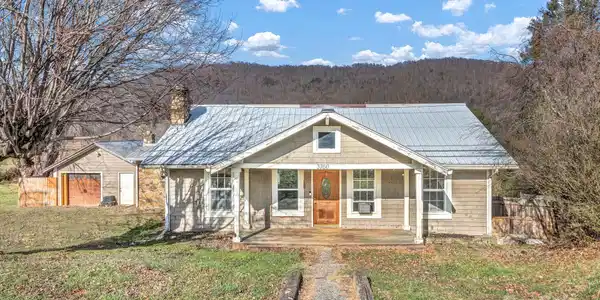 3760 Pisgah Drive