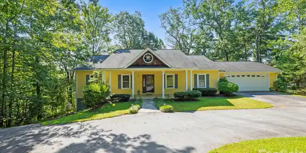 36 Macedonia West Drive
