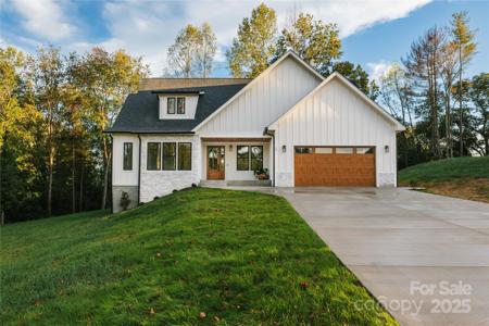 27 Baxter Woods Lane