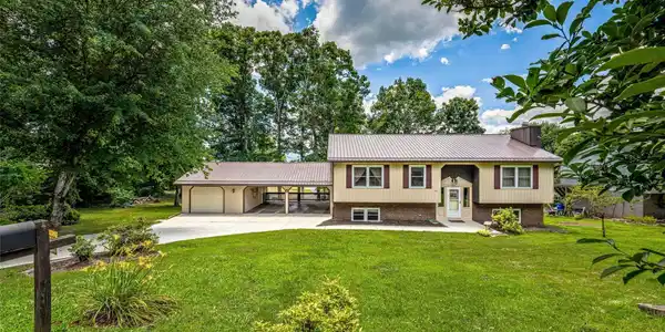 29 Tall Oaks Road