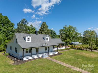 983 Stroud Road