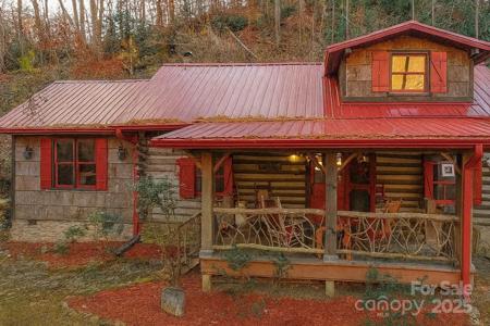 12 Victoria Rose Lane