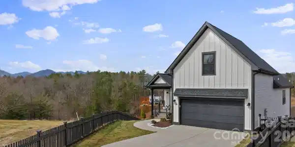 41 Alaskan Drive