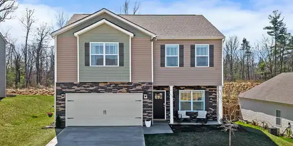 132 Ridgeview Lane